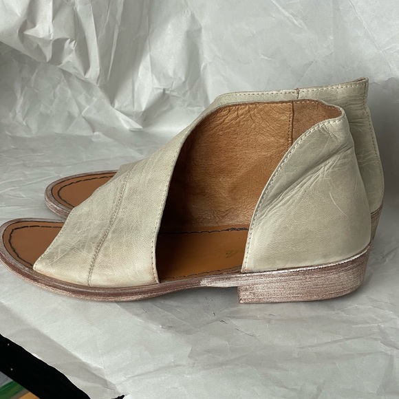 Preloved FREE PEOPLE Mont Blanc Asymmetrical Sandal Size 36 - Picture 7 of 16